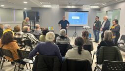 Curso básico sobre smartphones já tem turma completa em Santa Maria dia 22