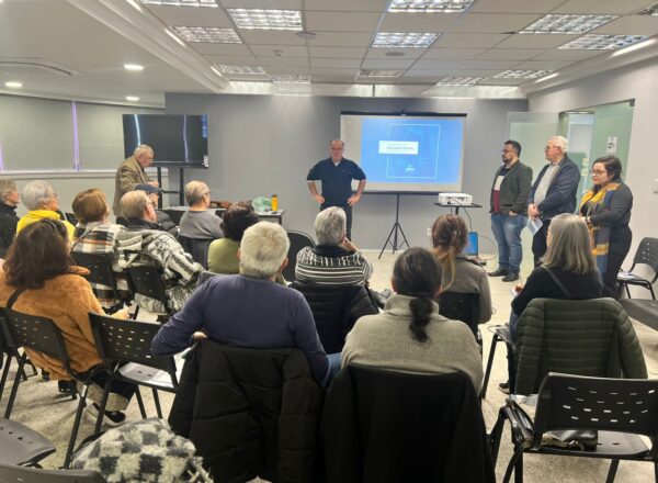 Curso básico sobre smartphones já tem turma completa em Santa Maria dia 22