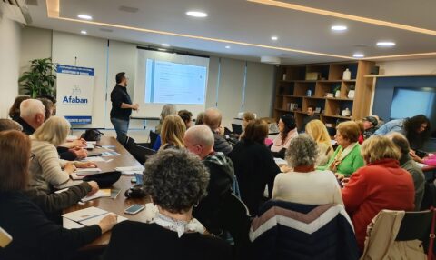 2ª turma do Curso Básico em Smartphones foi na Afaban dia 8